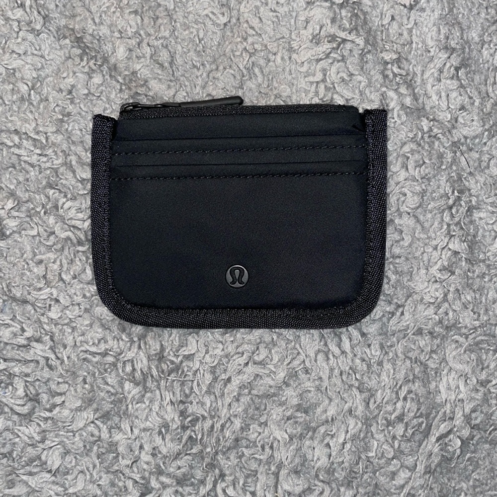Lululemon True Identity Card Case